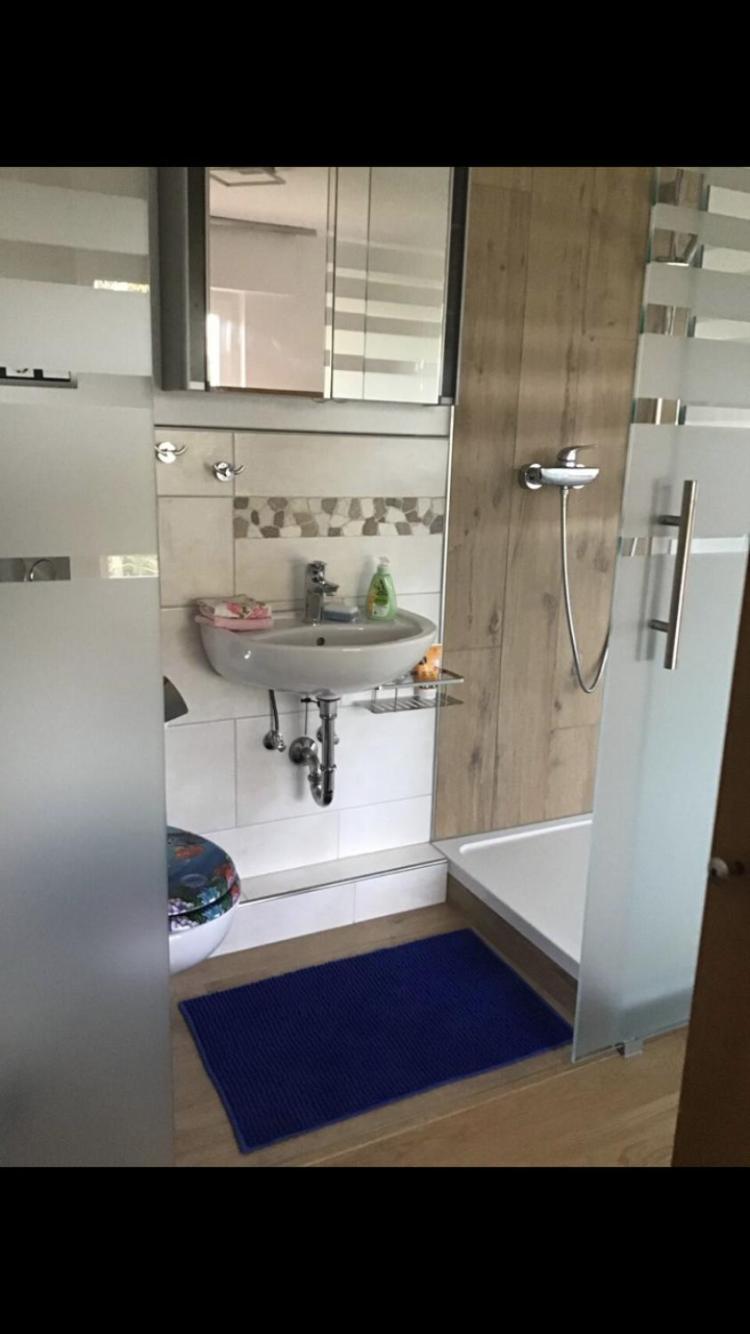 Aussichtszimmer Mit Modernem Glasbad Und Balkon Koblencja Zewnętrze zdjęcie